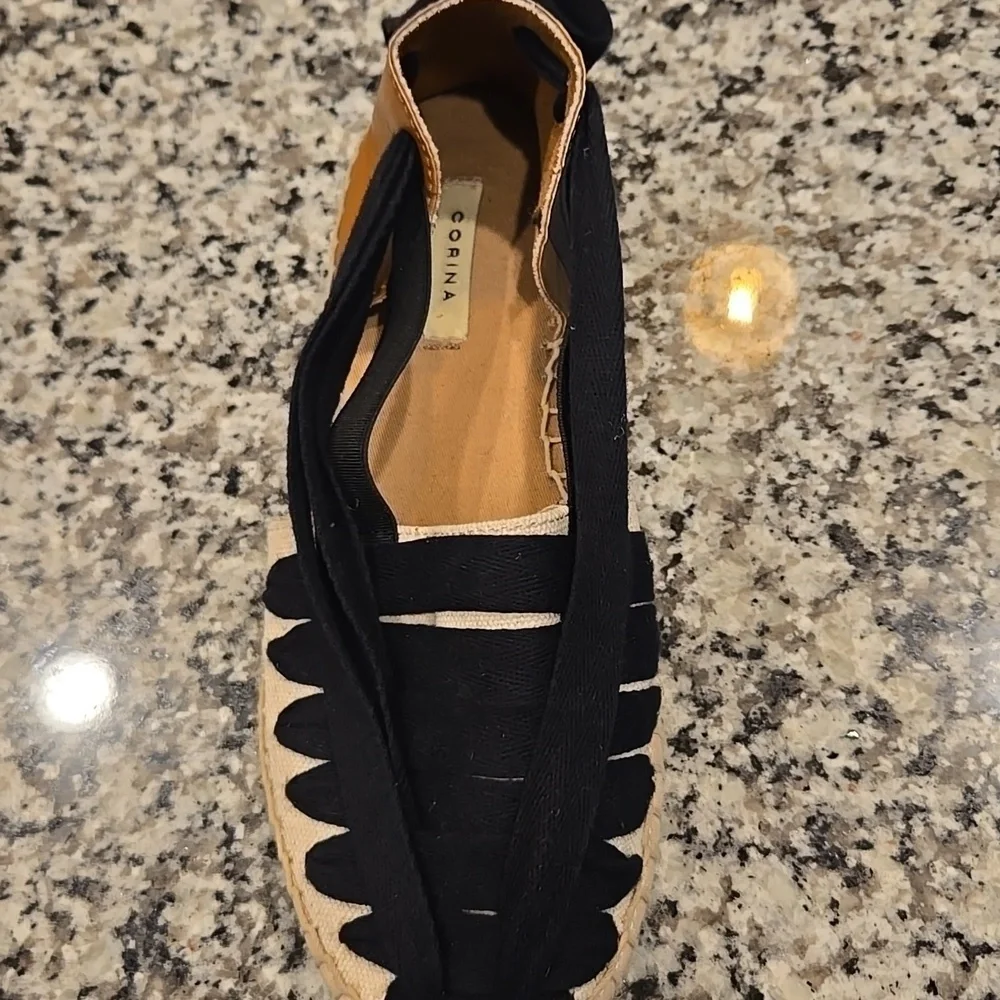 CORINA SLIP-ON STRAPPY TIE- BACK ESPADRILLES. SIZE EU 37.